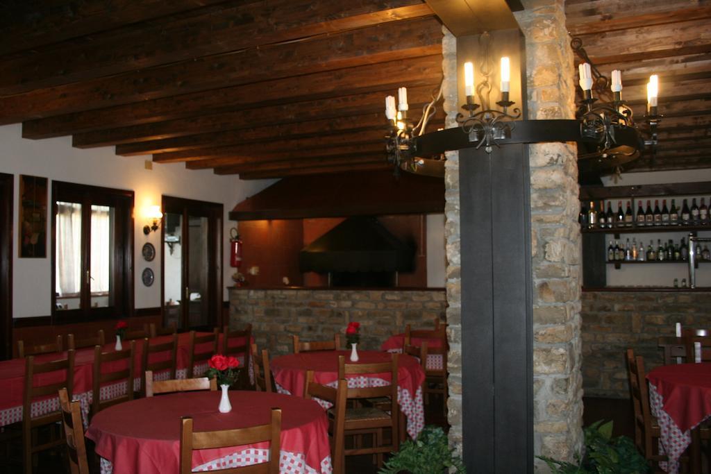 Agriturismo Cascina Del Vai Cairo Montenotte Buitenkant foto