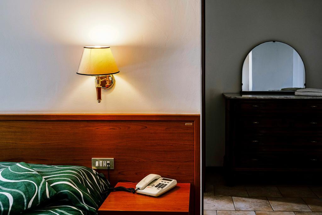 Agriturismo Cascina Del Vai Cairo Montenotte Buitenkant foto